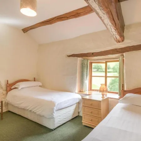 4 Bed In Kendal Oc-sz100 * Ambleside